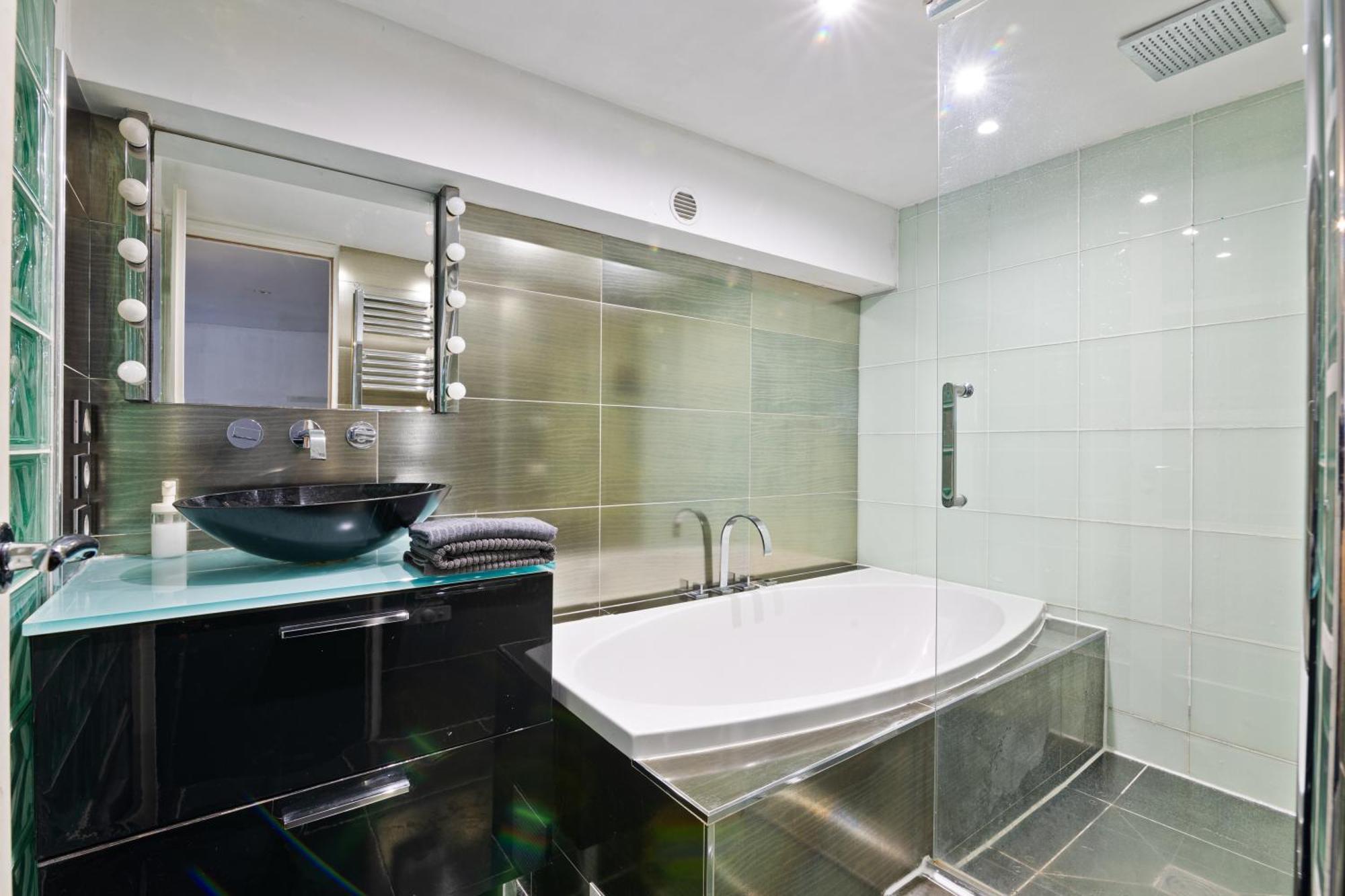 Superb Quartier Bonne Nouvelle Free Netflix Appartement
